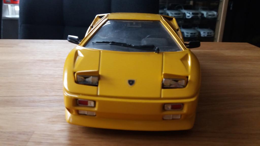 Polistil 1/18 Lamborghini Diablo geel, Hobby & Loisirs créatifs, Voitures miniatures | 1:18, Enlèvement ou Envoi, Comme neuf, Voiture