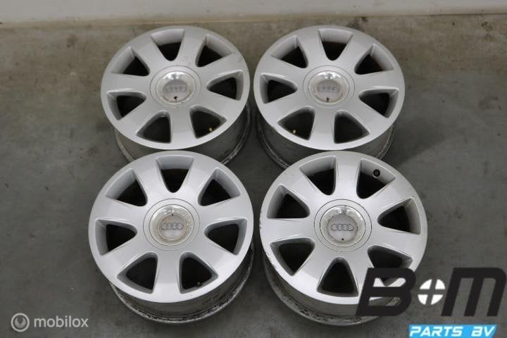 Originele 16 inch lichtmetalen velgen Audi A4 8E 8H0601025E, Gebruikt, Velg(en), 16 inch, Personenwagen