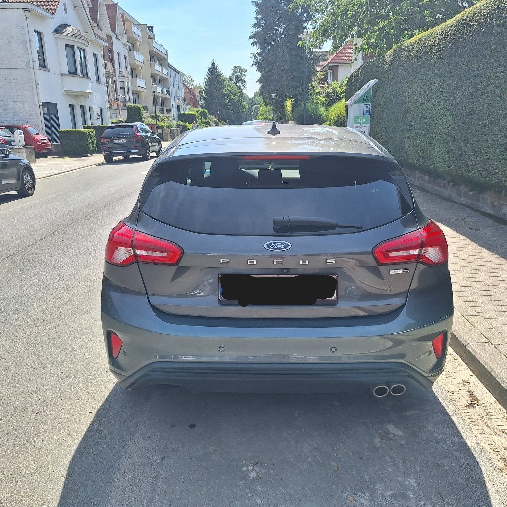 Ford Focus ST-Line 1.0 MHEV EcoBoost   28.970 klm évolutifs, Auto's, Overige kleuren, Handgeschakeld, 5 deurs, Particulier