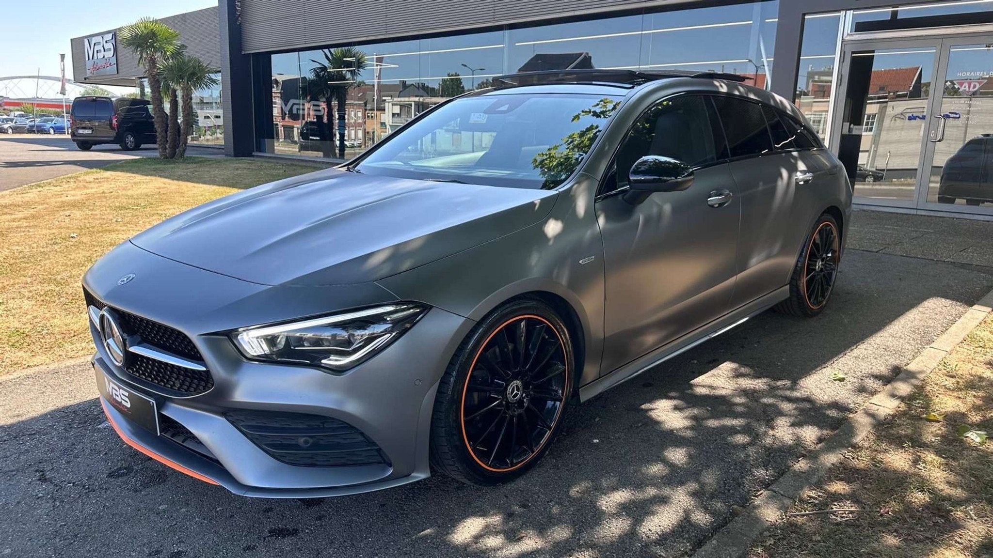 Mercedes-Benz CLA-Klasse 200 * PACK AMG* TOIT PANO* CAMERA*, Autos, Achat, Euro 6, Alarme, Noir