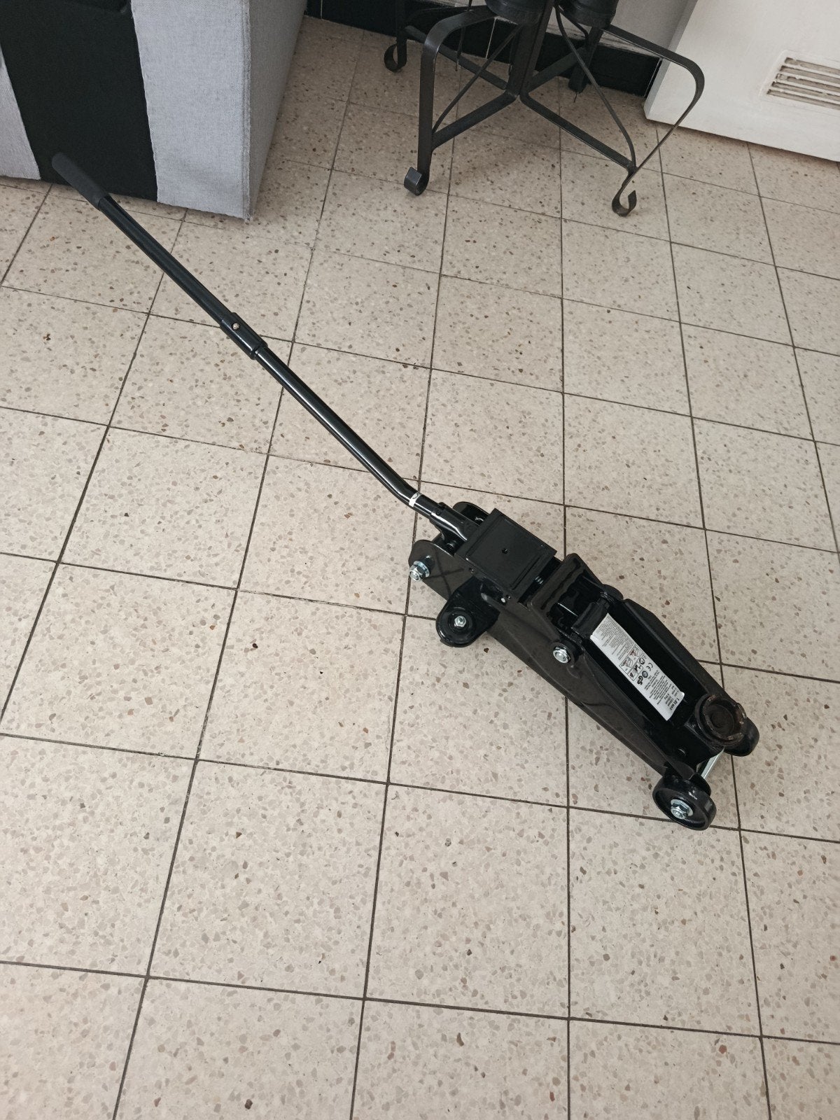 Cric pour voiture 1,8t, Autos : Divers, Enlèvement, Comme neuf