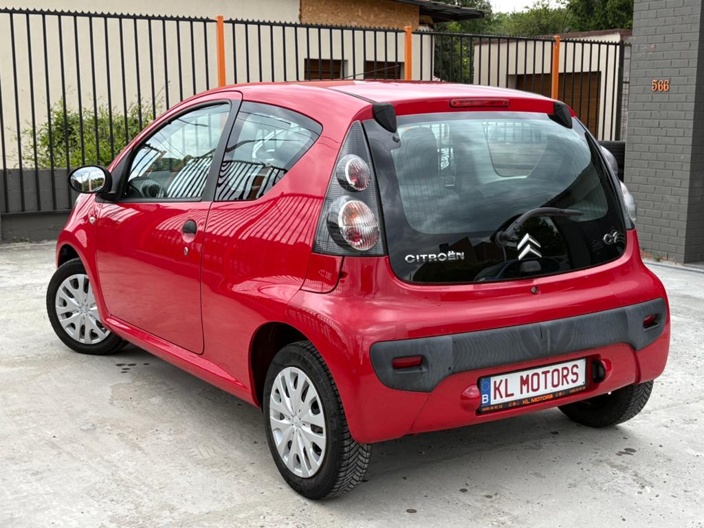 CITROËN C1 1.0i ESSENCE 82 000KM CARPASS 2011 EURO 5, Auto's, Voorwielaandrijving, Euro 5, Stof, Zwart
