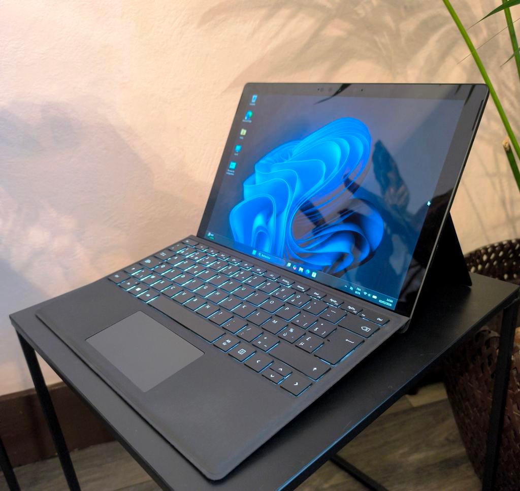 Microsoft Surface Pro 10eme Gen/Écran 3k!/Autonomie+++, Enlèvement, Avec écran tactile, SSD