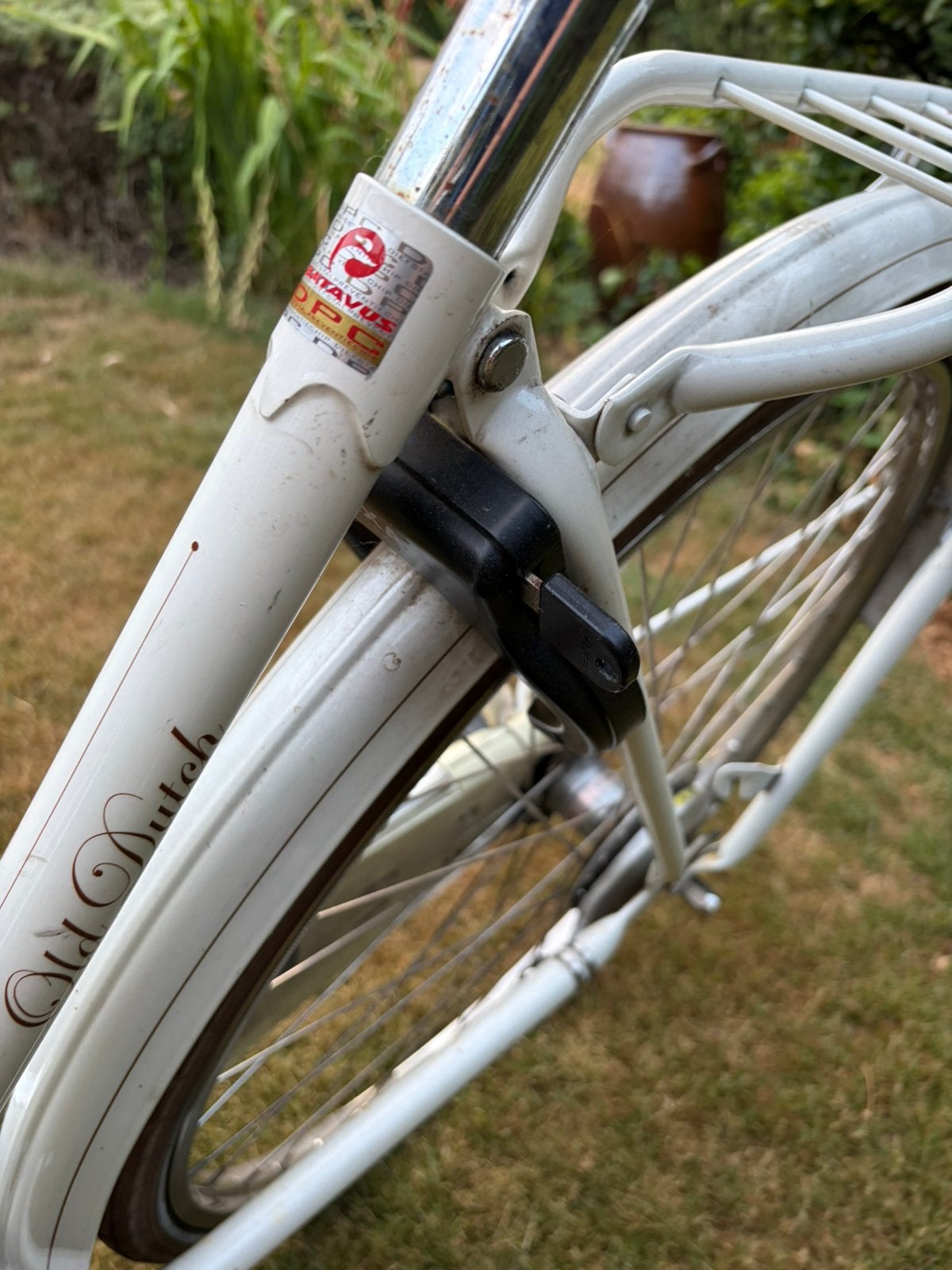 Mooie damesfiets nieuwe banden, Ophalen, Gebruikt