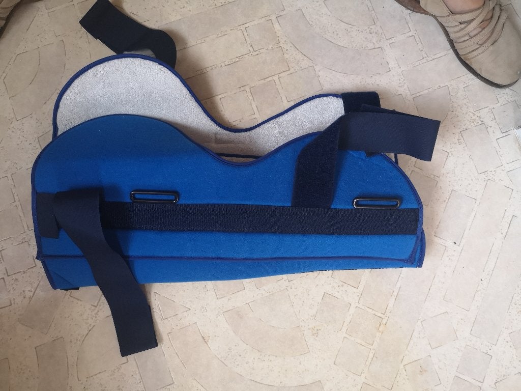 Blauwe brace voor been 50 cm lang, Diversen, Braces, Ophalen of Verzenden