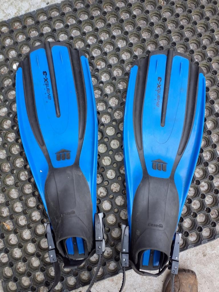 Mares Avantix-3 SMALL blauw, Ophalen
