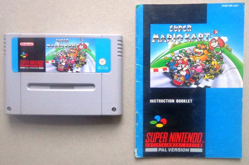 Super Mario Kart voor de Europese Super Nintendo + boekje, Games en Spelcomputers, Games | Nintendo Super NES, Ophalen of Verzenden