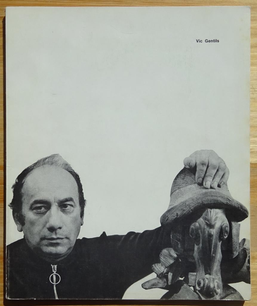 Vic Gentils, 1970 Boymans-van Beuningen & PSK Brussel, Boeken, Kunst en Cultuur | Beeldend, Gelezen, Beeldhouwkunst, Ophalen of Verzenden