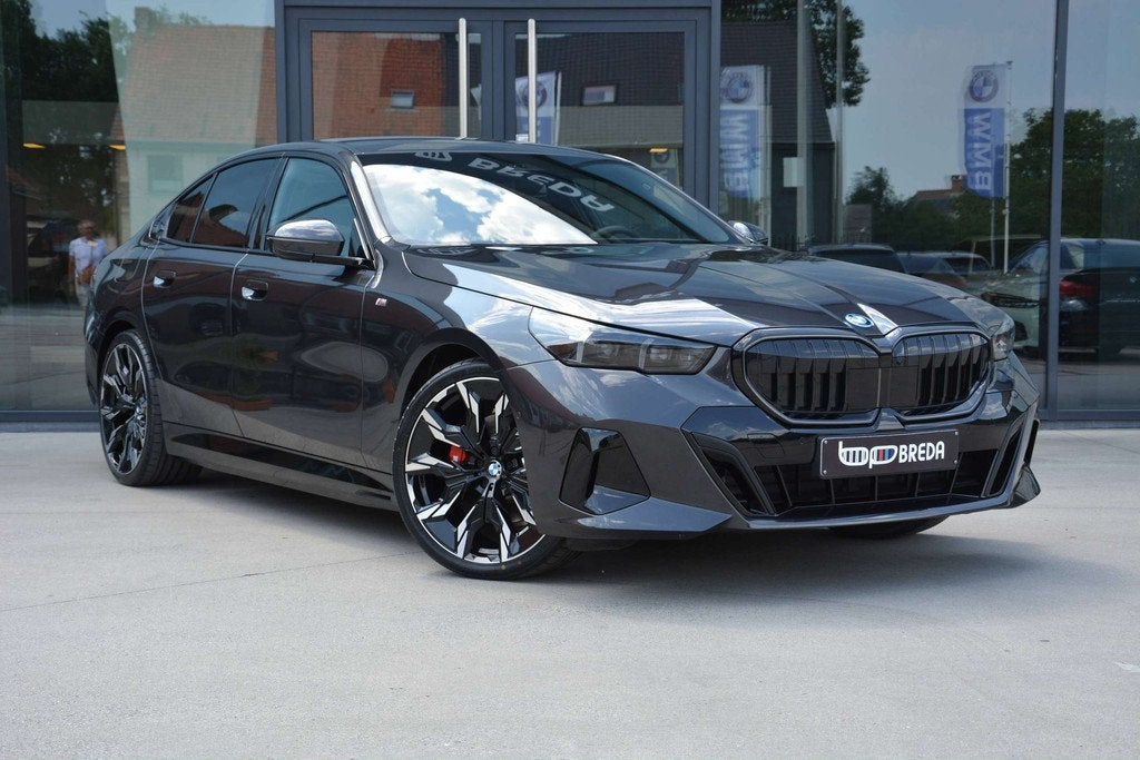 BMW 5 Serie 530 e M-Sport Pro/ACC/HUD/H&K/360cam/Keyless, Cuir, Noir, 220 kW, Automatique