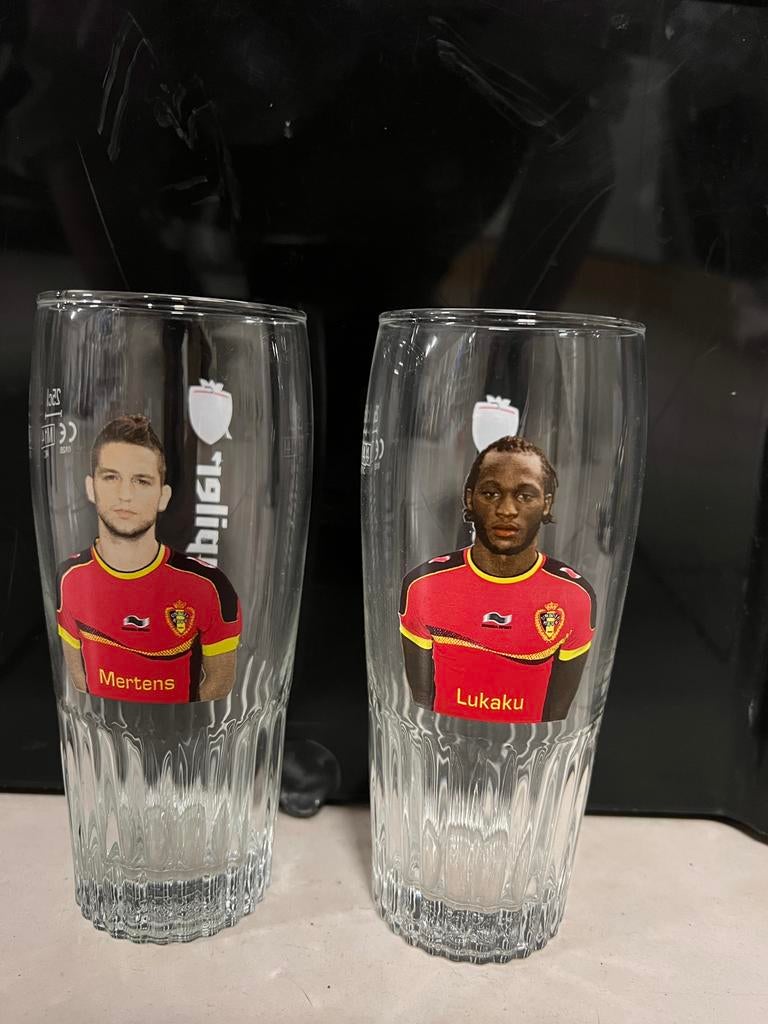 2 Jupiler bierglazen Rode Duivels 2014, Verzamelen, Ophalen of Verzenden, Zo goed als nieuw