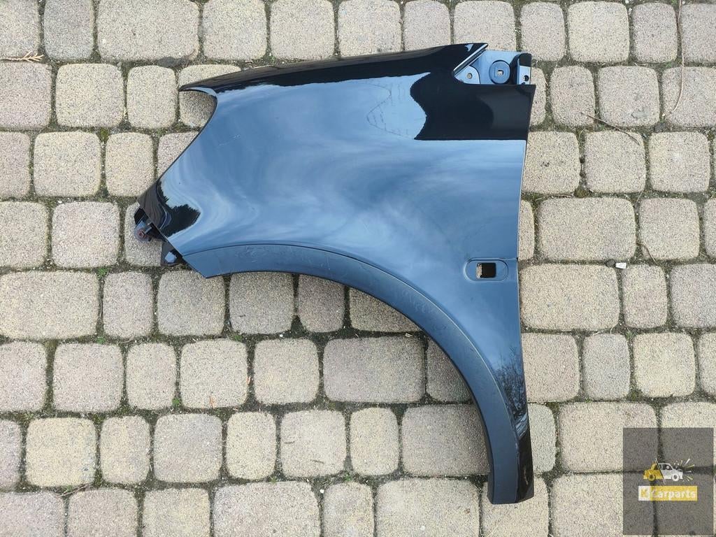 A4538810101, SMART FORTWO 3 III W453 14- LINKER VOORVLEUGEL, Gebruikt, Mercedes-Benz AG, Mercedesstrasse 120
70372  Stuttgart, DE