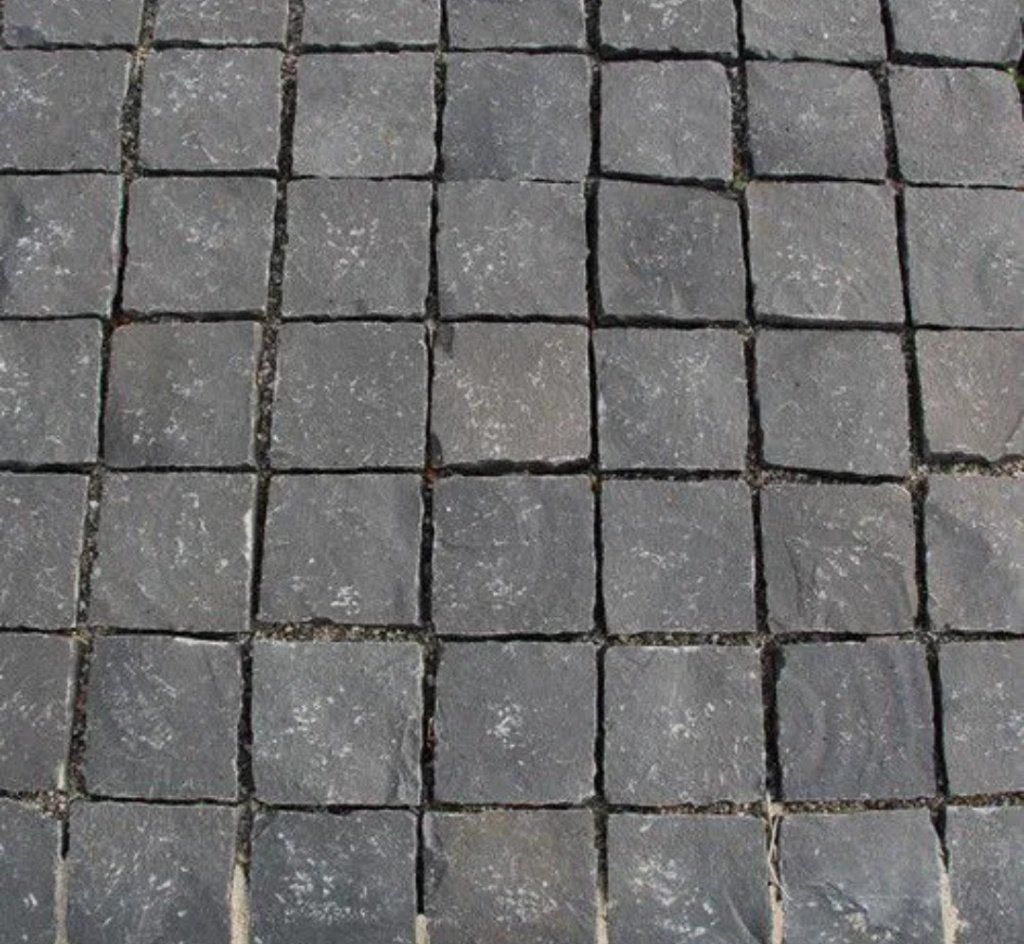 Bassalt kasseien  440 stuks, Tuin en Terras, Ophalen