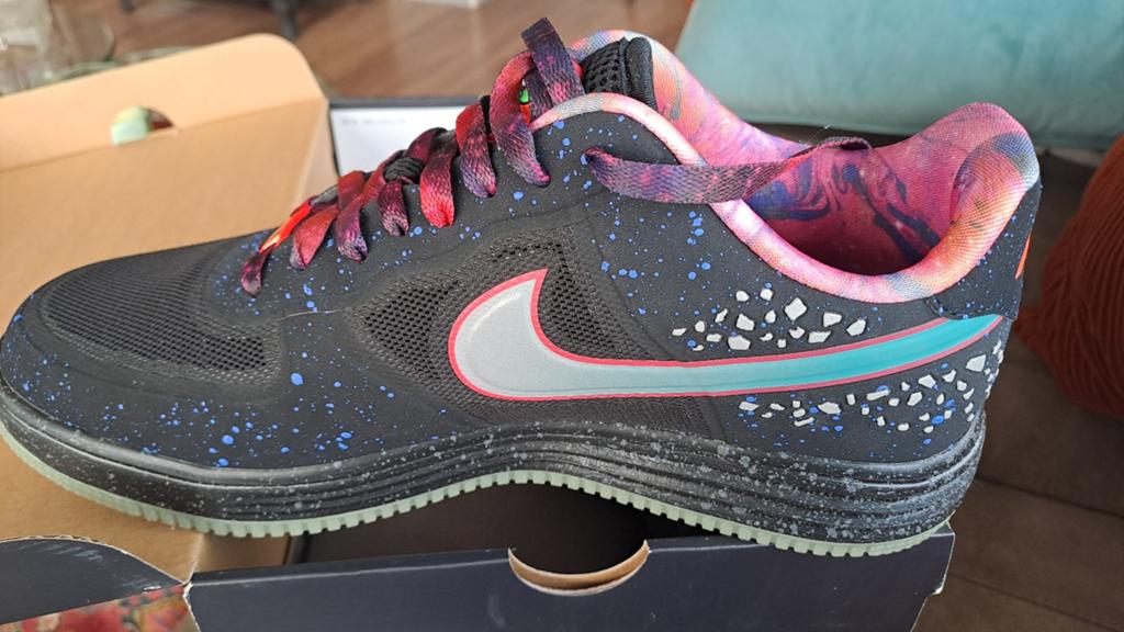Nike Lunar Force, Enlèvement