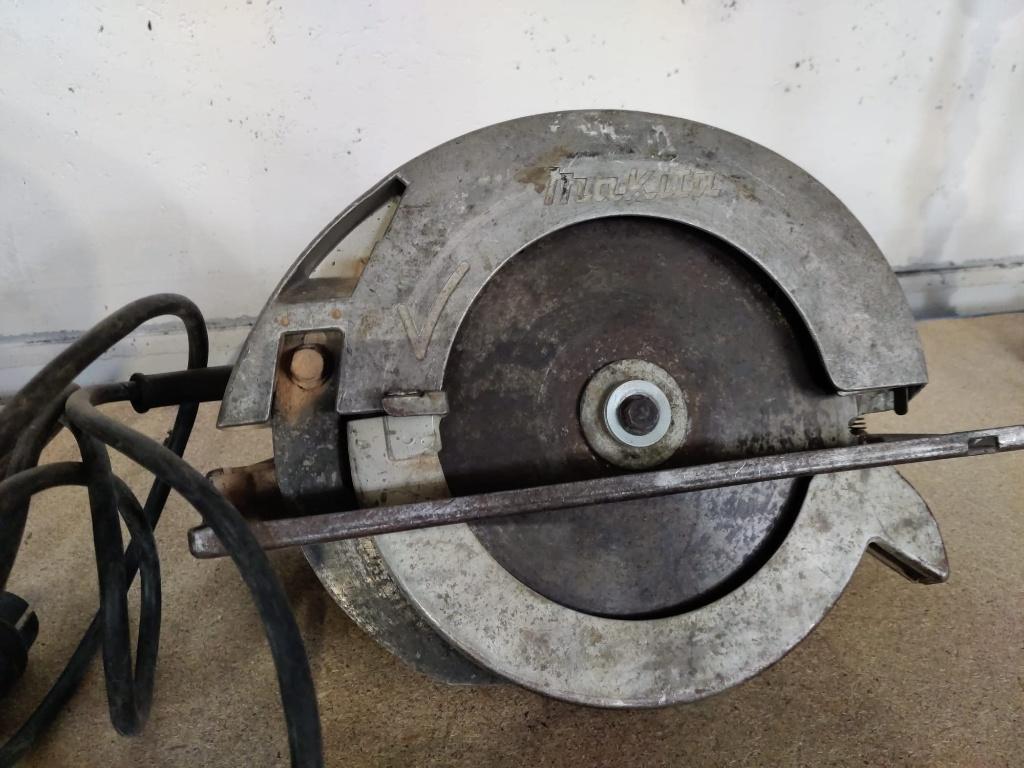 Makita cirkelzaag, Ophalen, Gebruikt, Cirkelzaag, 70 mm of meer