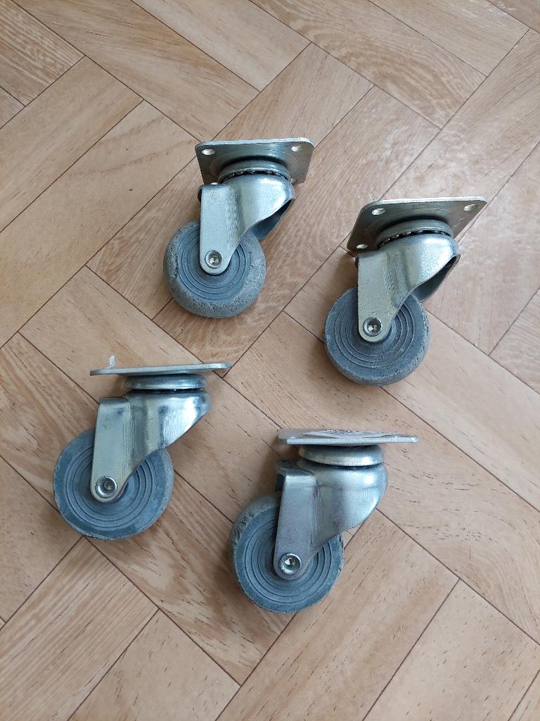 Roulettes caoutchouc à platine pivotante 50x50mm, Enlèvement, Utilisé