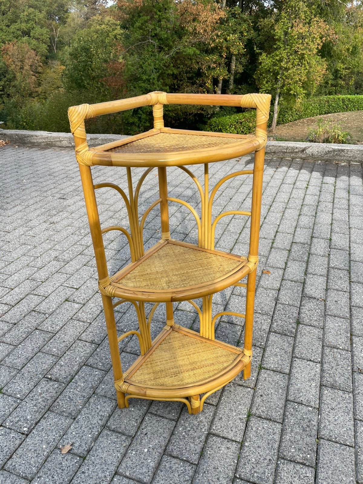 Etagere d’angle Bambou et rotin Vintage, Enlèvement