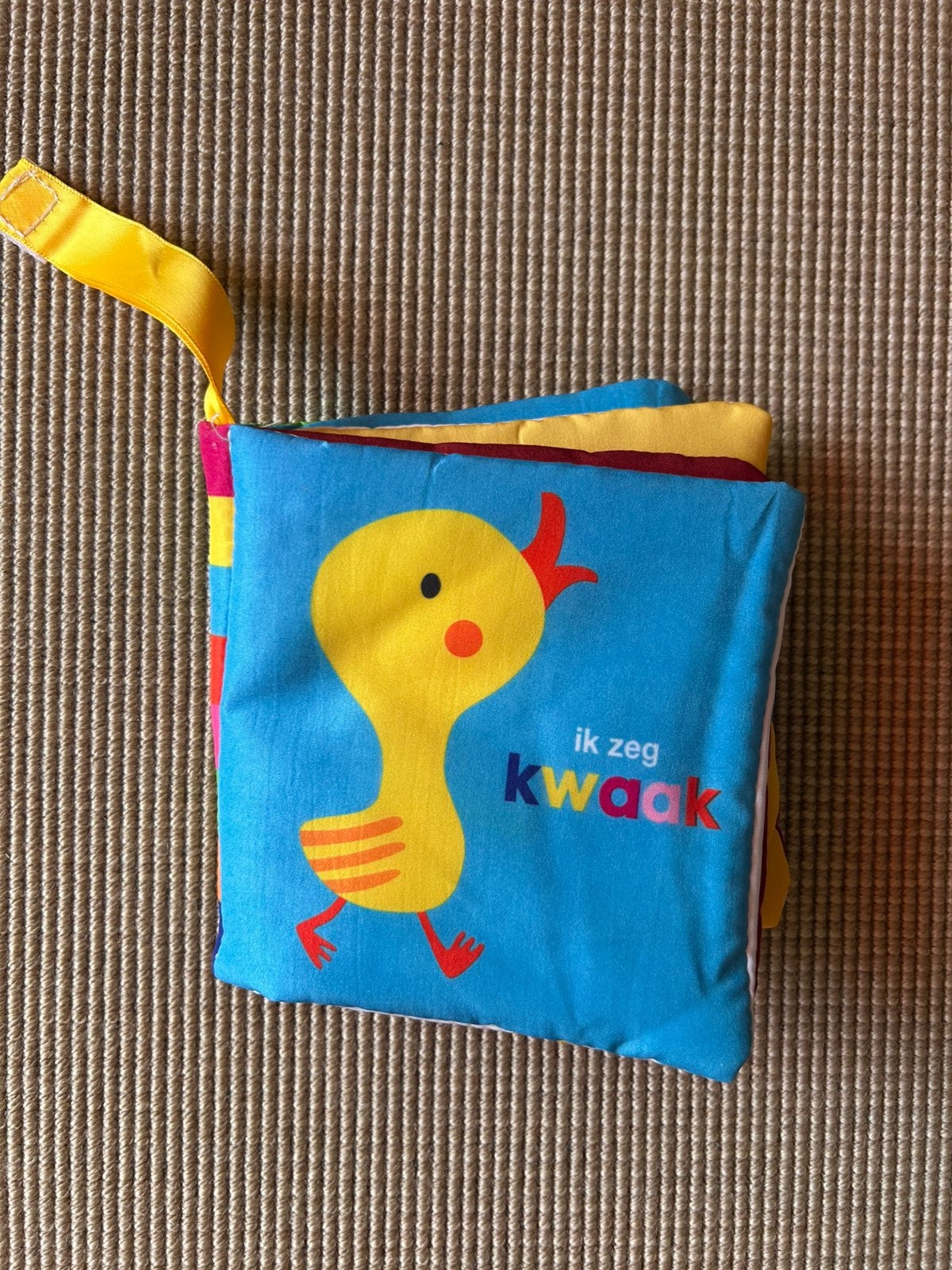 Knisperboekje baby. Als nleuw, Enlèvement ou Envoi, Comme neuf, Autres types, Sonore