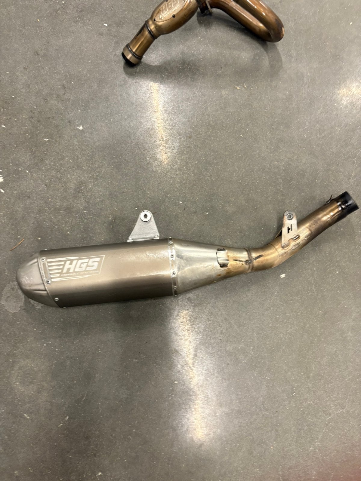 HGS uitlaat( honda 250r 2025), Fietsen en Brommers, Brommers | Tuning en Styling, Ophalen of Verzenden, Zo goed als nieuw