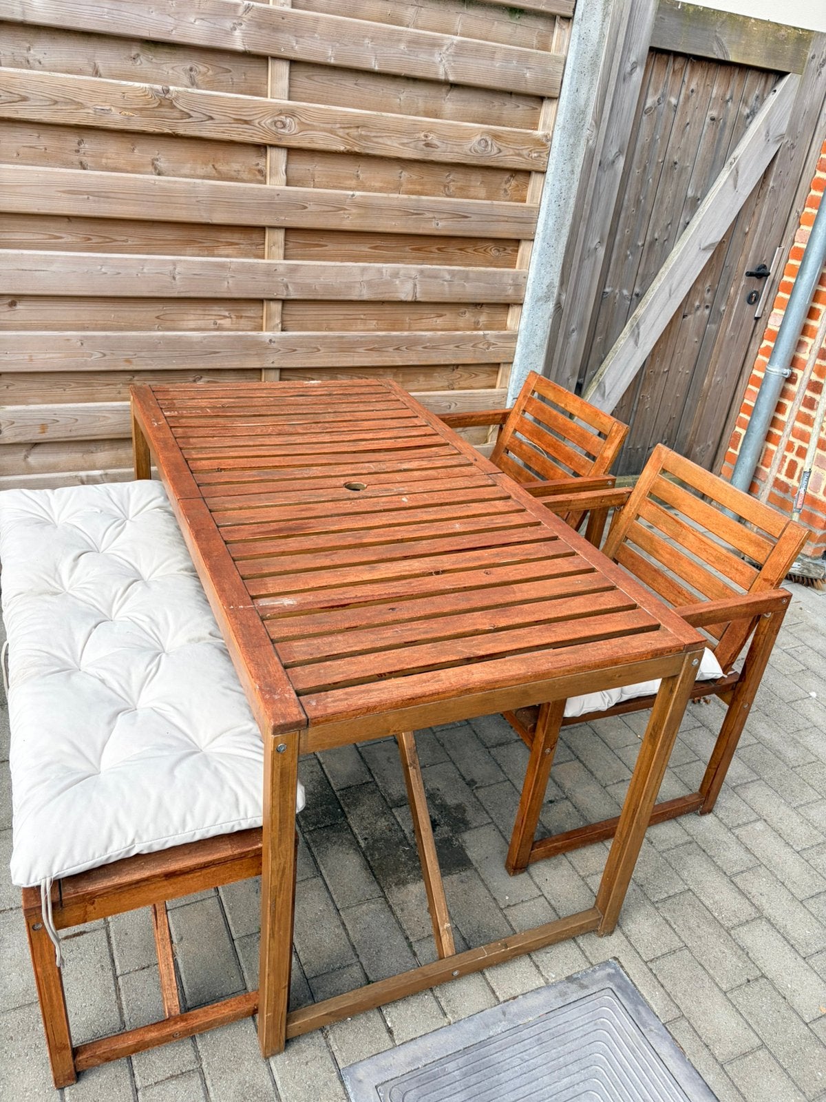 Ikea NÄMMARÖ tuinset met bank en 2 stoelen, Tuin en Terras, Tuinsets en Loungesets, Zo goed als nieuw, Tuinset, Bank, Ophalen