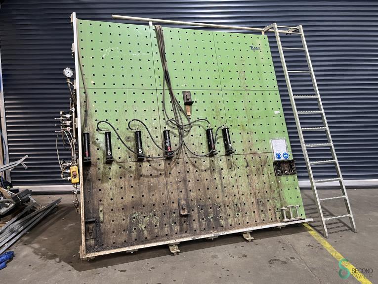 Opsluitbanken Trabo WSB33 2001