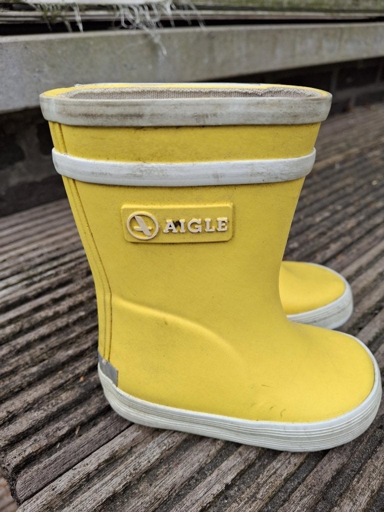 babylaarsjes maat 19 Aigle, Enfants & Bébés, Vêtements de bébé | Chaussures & Chaussettes, Enlèvement, Bottines