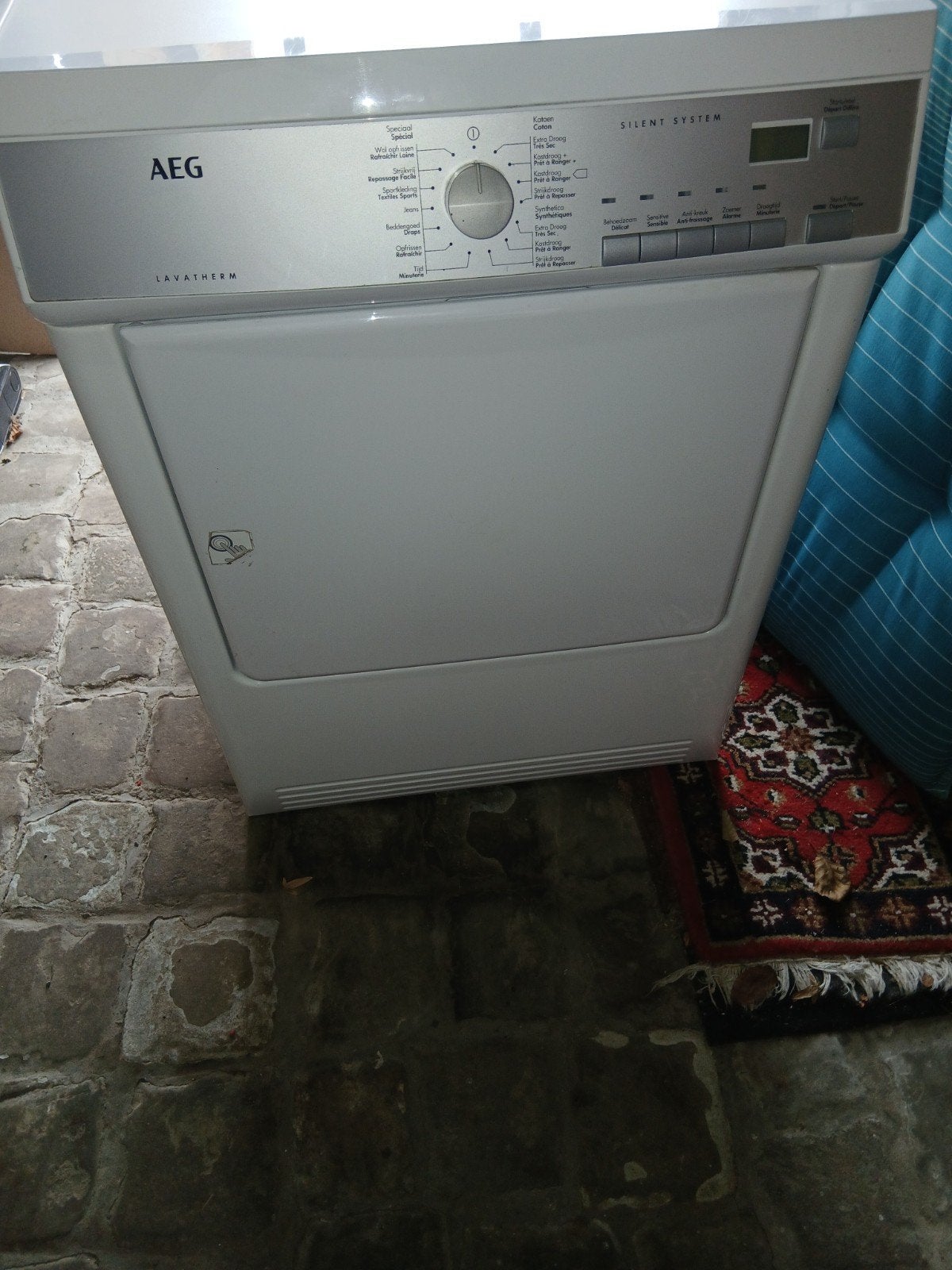 droogkast, Elektronische apparatuur, Ophalen