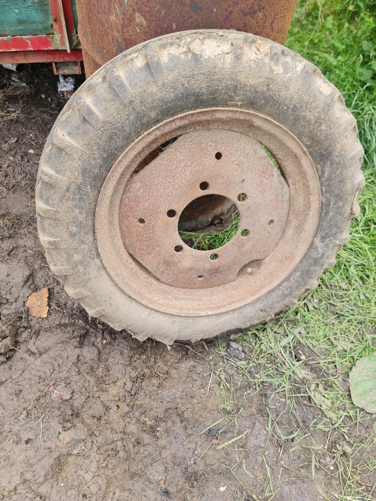 Hanomag wiel, Zakelijke goederen, Ophalen