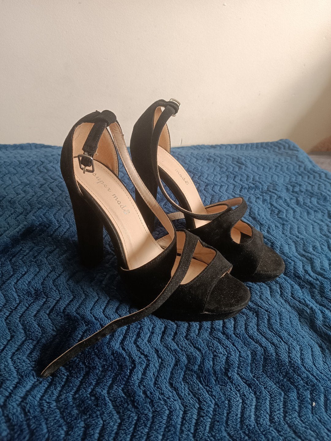 12cm hakken, Vêtements | Femmes, Enlèvement ou Envoi, Porté, Noir, Sandales et Mûles