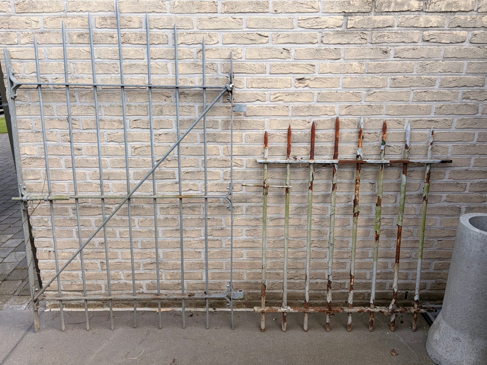 Gegalvaniseerde metalen poortjes, Ophalen, Gebruikt