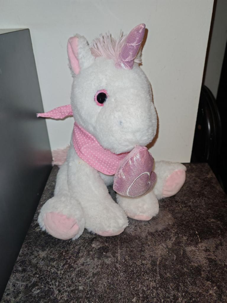 Unicorn knuffel, Enfants & Bébés, Jouets | Peluches, Overige karakters, Autres marques, Blanc, Comme neuf