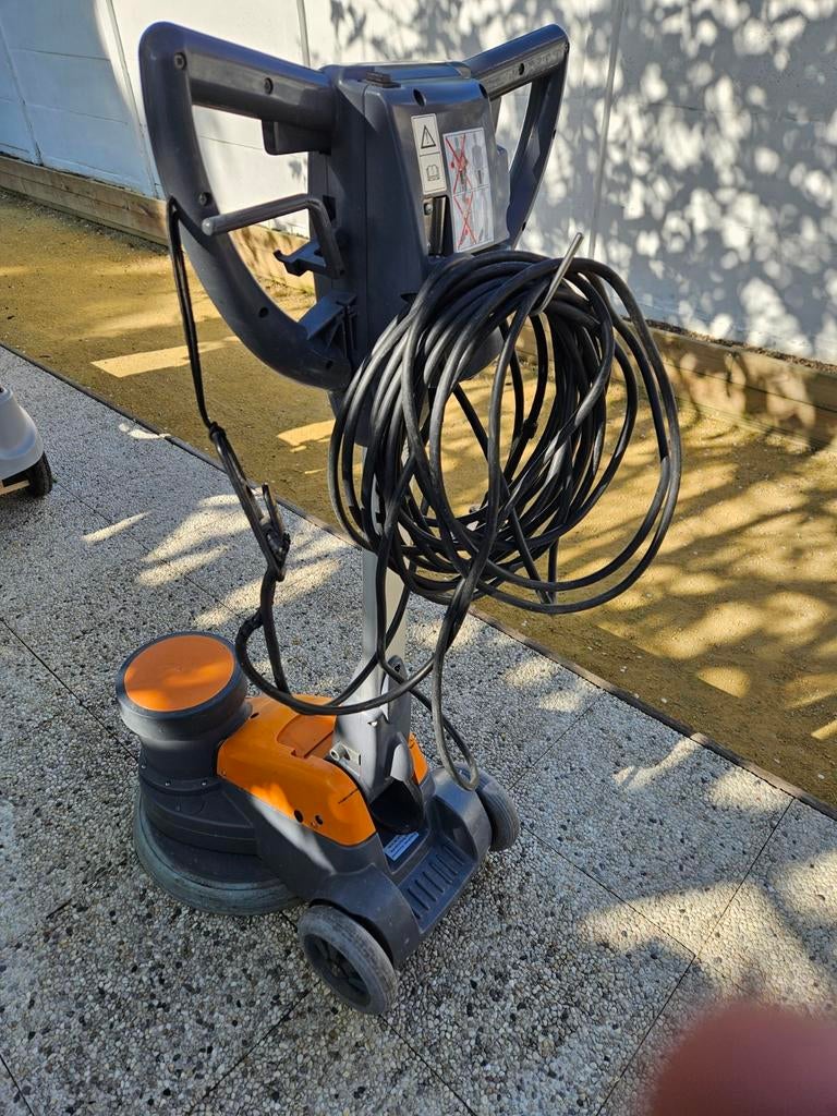Taski ergomatic 400, Enlèvement ou Envoi