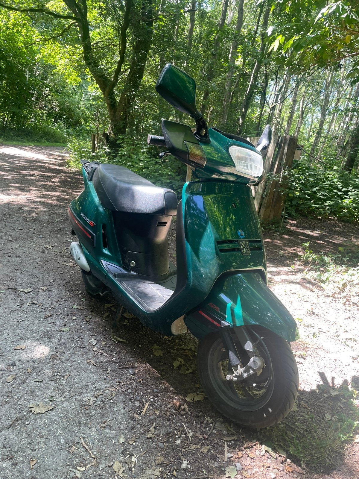 Peugeot sv 50 b klasse 50cc, Vélos & Vélomoteurs, Cyclomoteurs | Peugeot, Autres modèles, 1 vitesses, Comme neuf, Classe B (45 km/h)