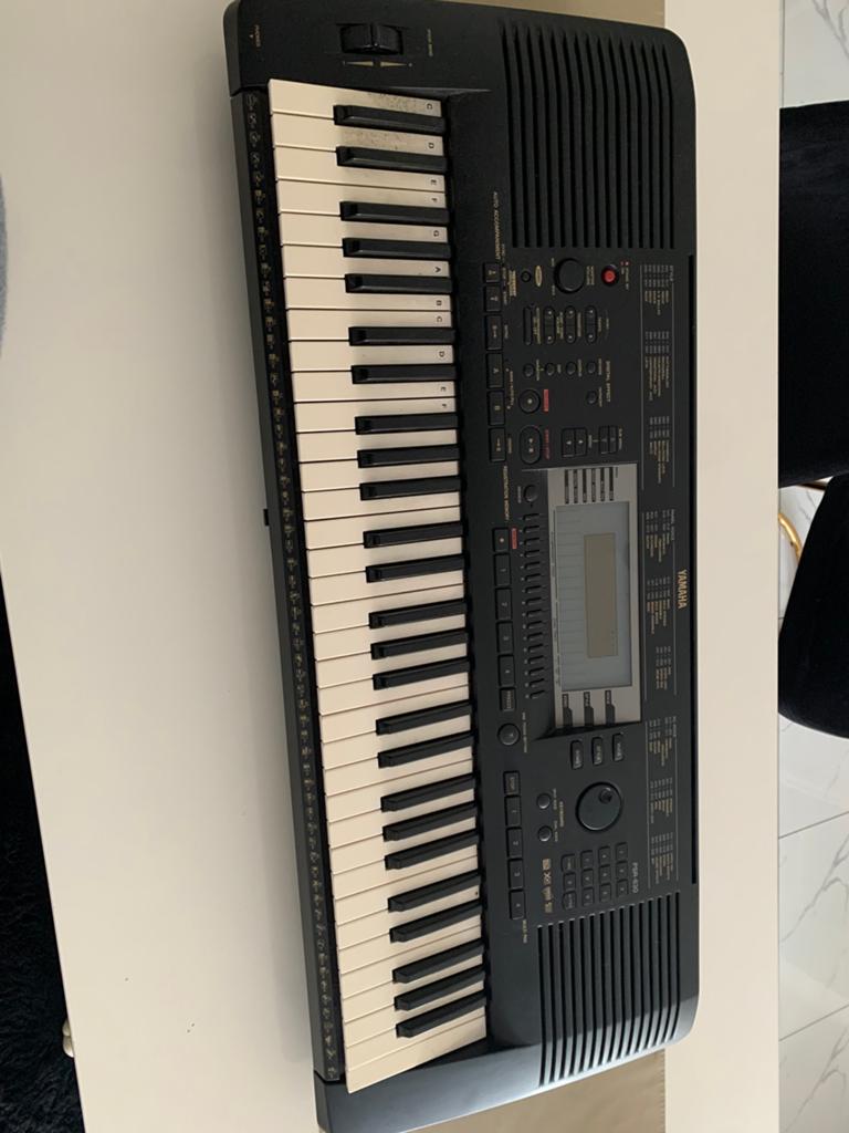 Yamaha psr-630, Muziek en Instrumenten, Keyboards, Ophalen, Zo goed als nieuw, Yamaha