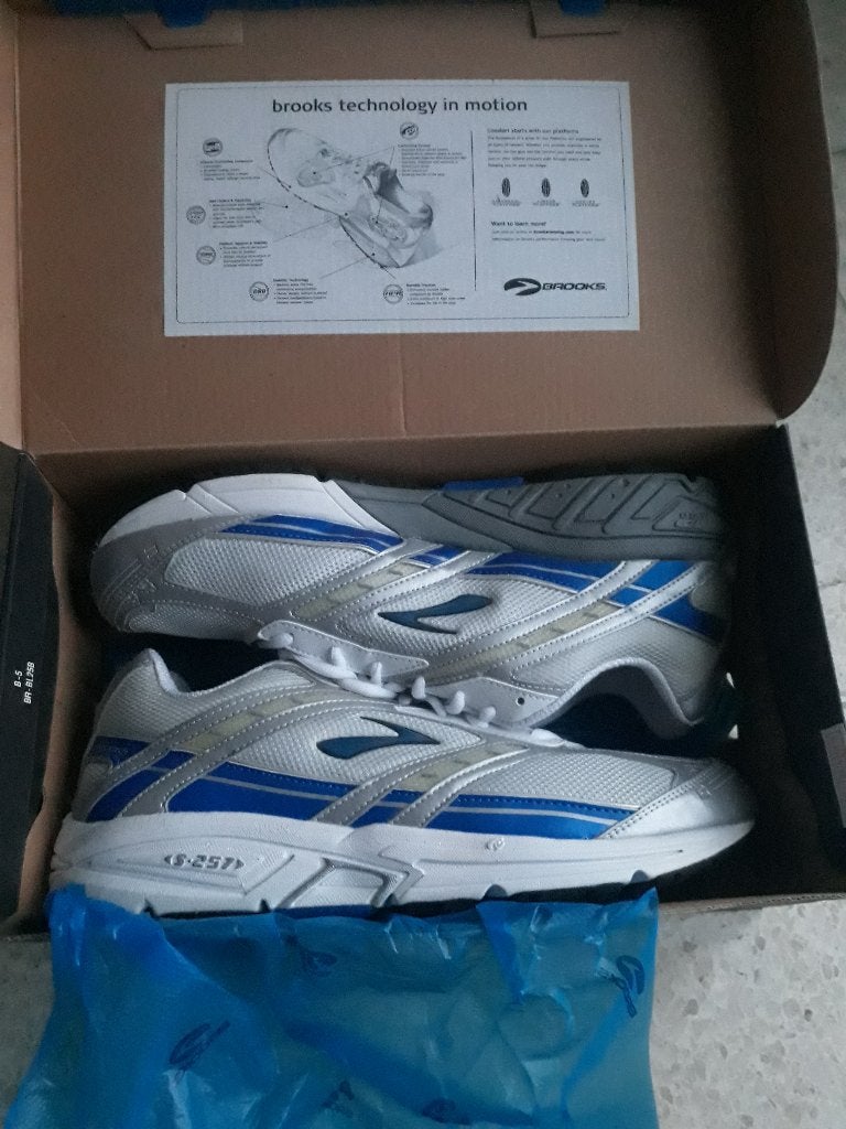 brooks 47 nieuw, Overige merken, Hardloopschoenen, Nieuw, Ophalen of Verzenden