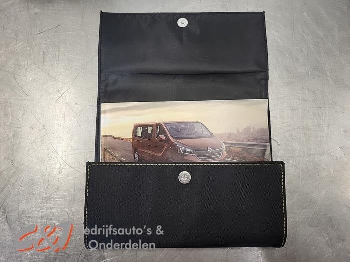 Livret d'instructions d'un Renault Trafic, Renault, -, 3 mois de garantie, Utilisé