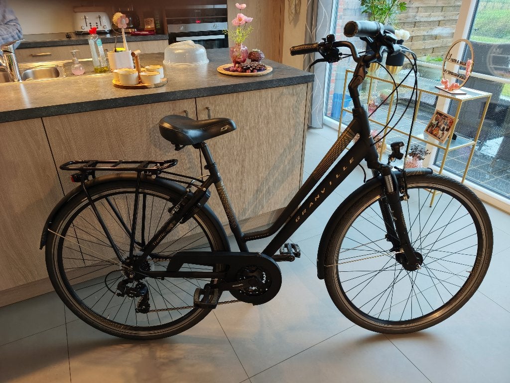 "Granville Traffic v21" in uitstekende staat., Frein sur jante, Comme neuf, Enlèvement, 28 pouces