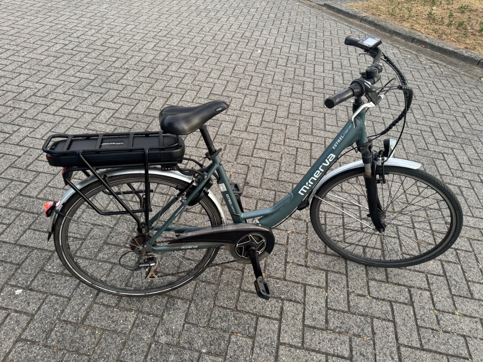 elektrische fiets middenmotor minerva €440, Ophalen, Zo goed als nieuw