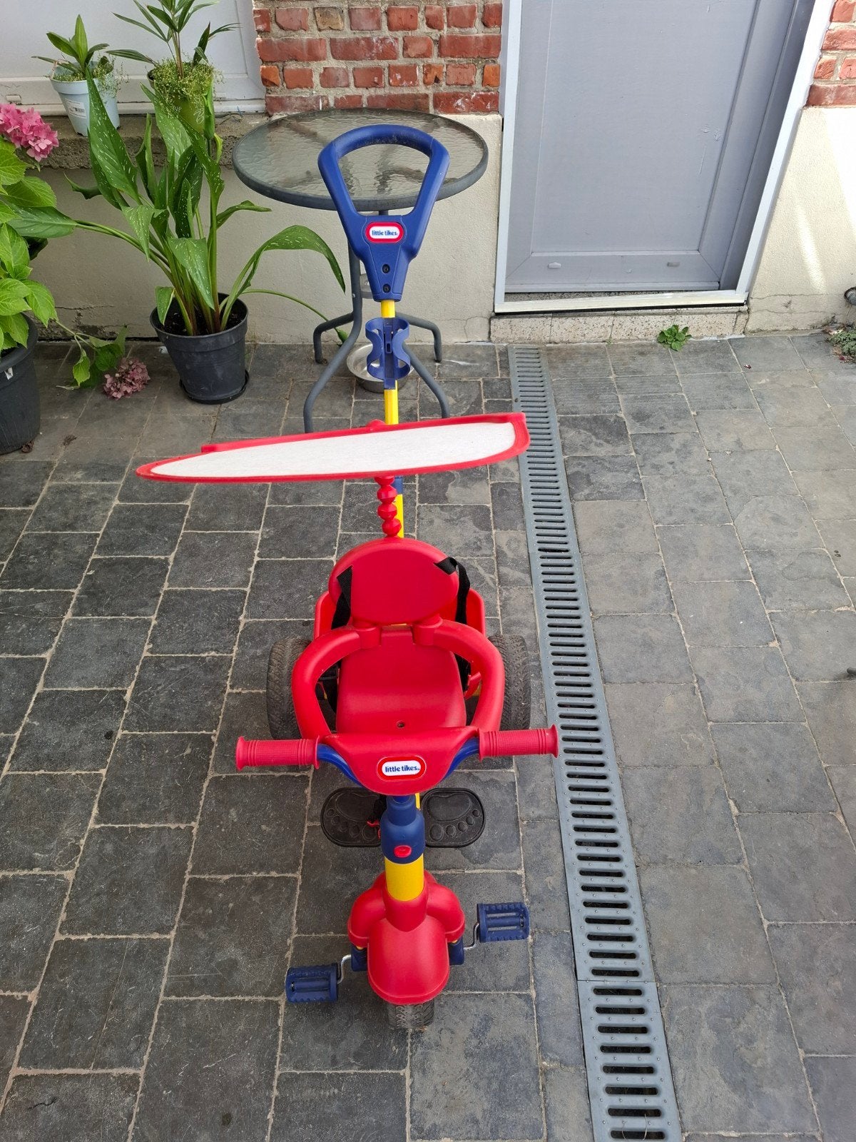 Driewieler little tikes, Ophalen, Zo goed als nieuw