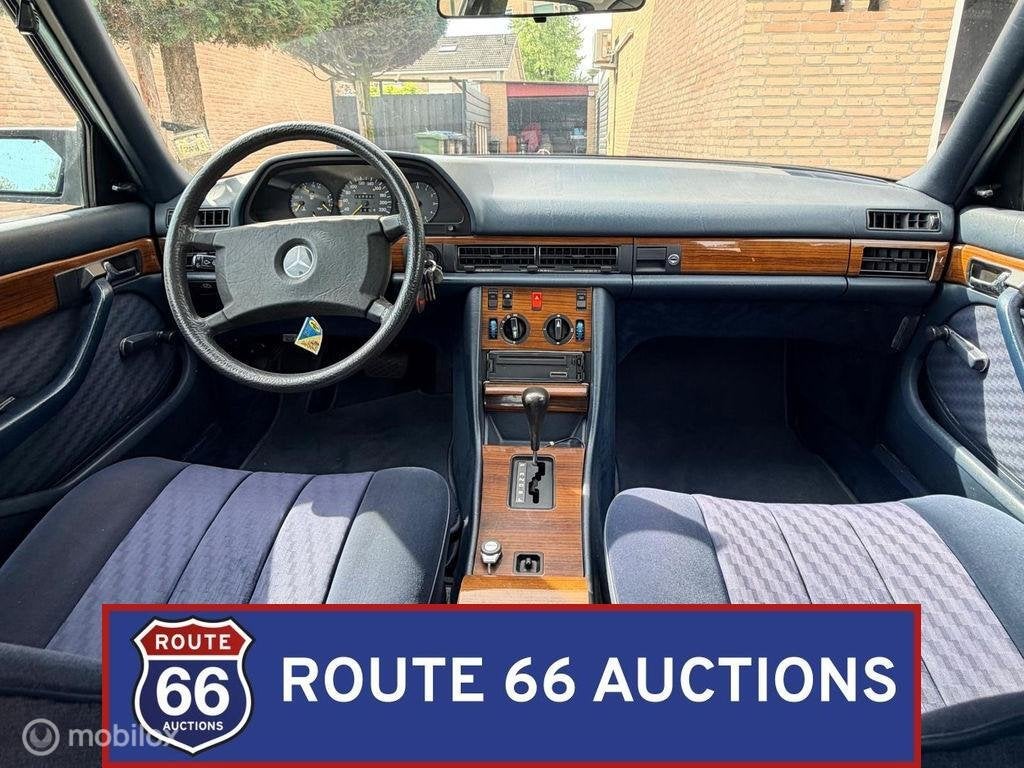 Mercedes-Benz 280 S | 1982 | Route 66 Auctions, Autos, Oldtimers & Ancêtres, Achat, Entreprise, Boîte manuelle, Autre carrosserie