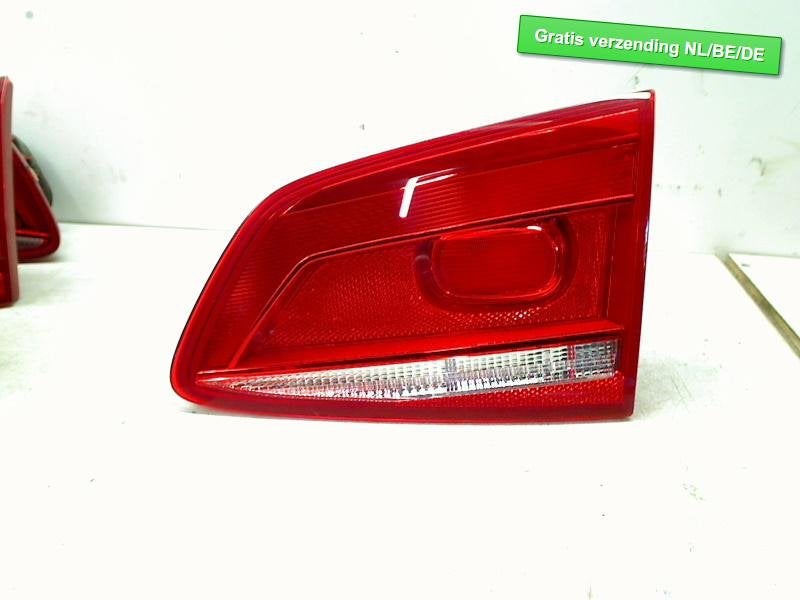 PANNEAU ARRIÈRE DROIT AVEC LAMPE Passat Variant (365), Autos : Pièces & Accessoires, Éclairage, Volkswagen, Volkswagen AG, Utilisé
