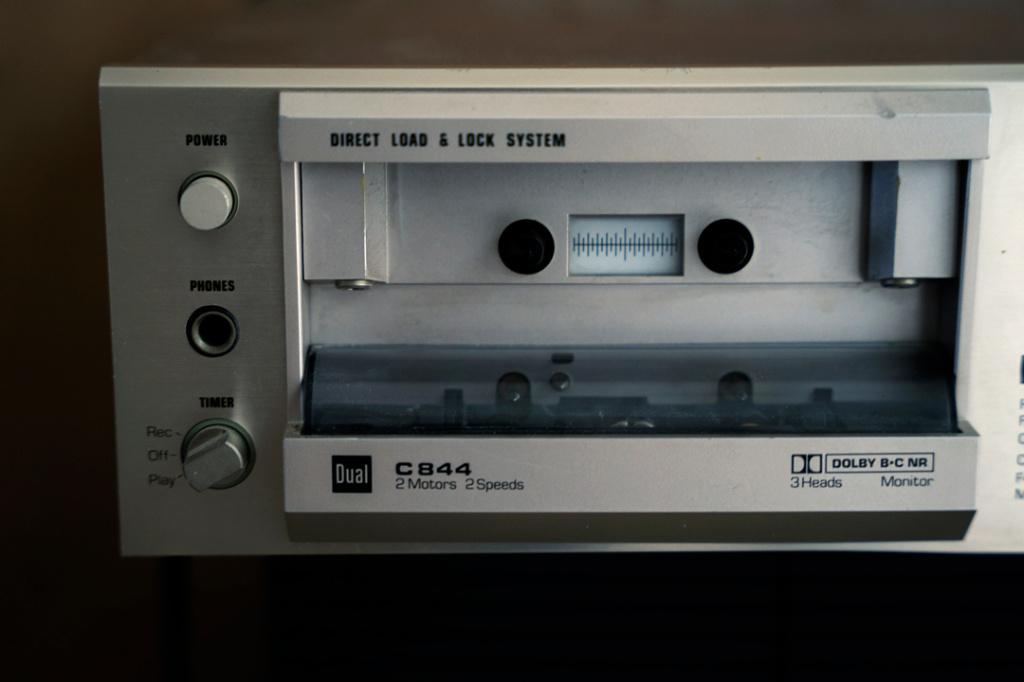 DUAL C844 Tapedeck à 2 vitesses/2 moteurs/3 têtes, Enlèvement ou Envoi, Simple, Autres marques, Commandes tactiles