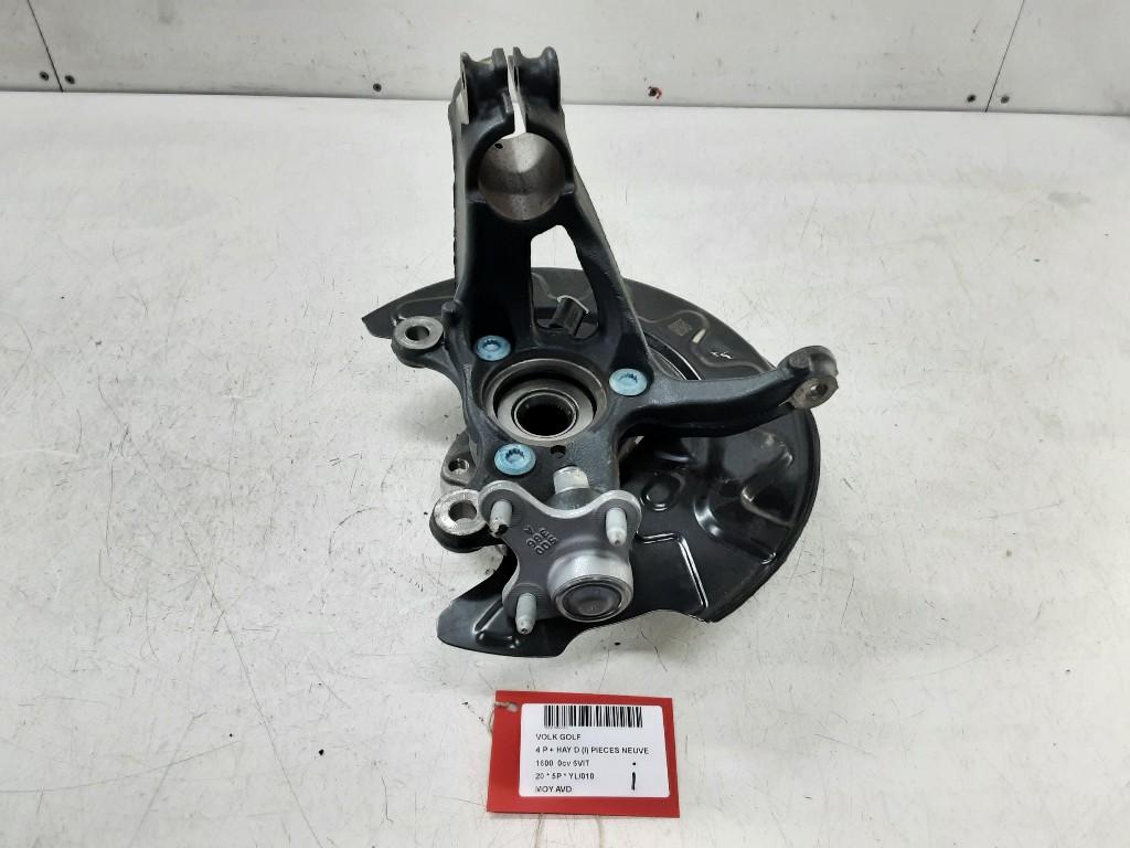 WIELNAAF RECHTS VOOR Golf VII (AUA) (5Q0400054DR), Gebruikt, Volkswagen, Mevr. I. Hauben, Rue de l'Espoir 34 34
4030  GRIVEGNÉE, BE
