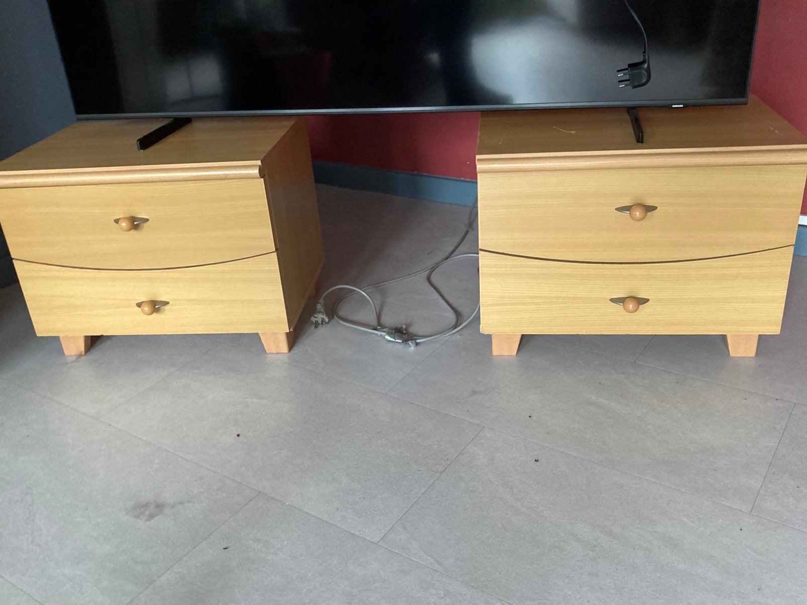 2 Nachttafels, Ophalen, Zo goed als nieuw