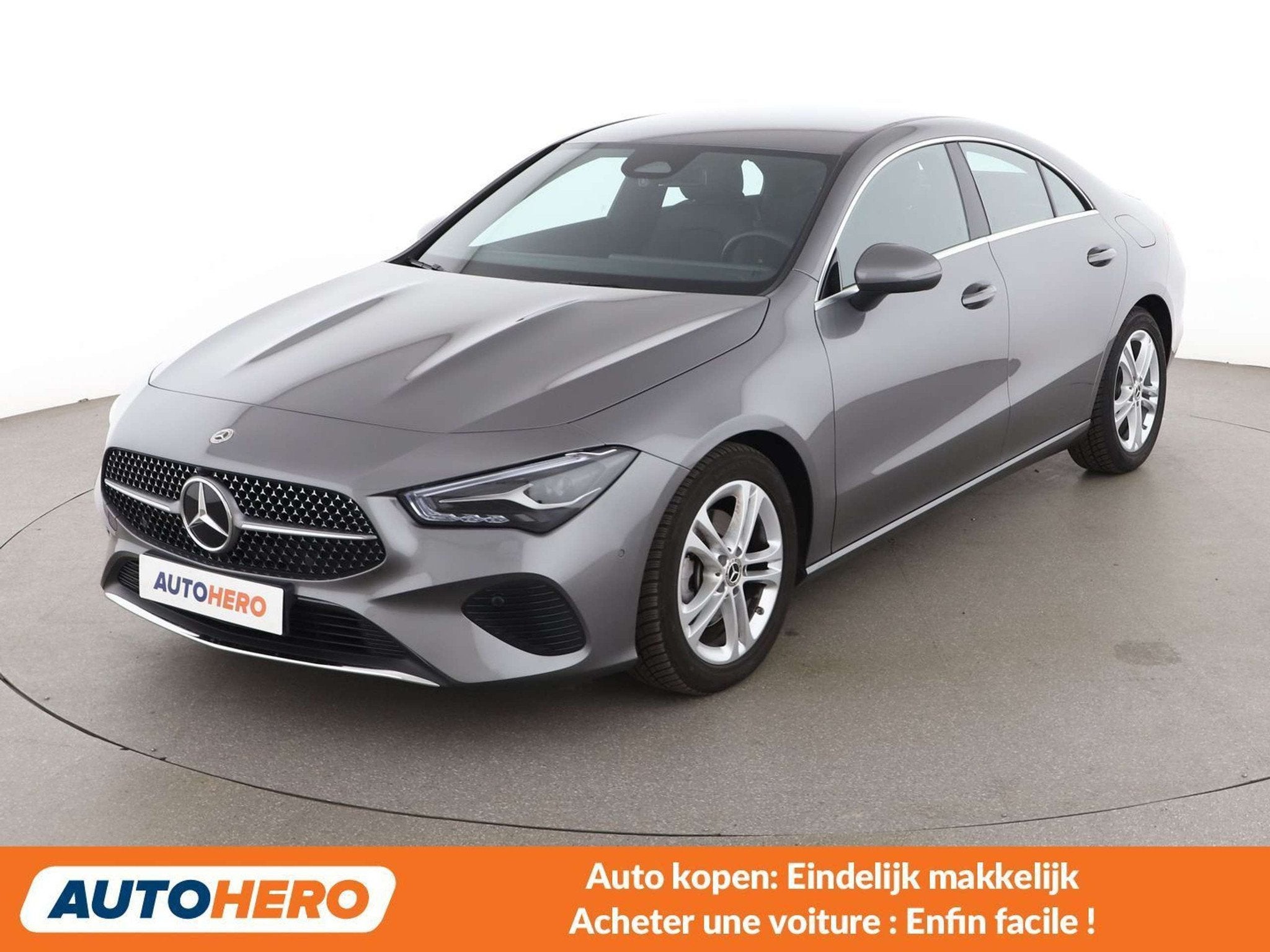 Mercedes-Benz CLA-Klasse 180 CLA 180 d Progressive, Gebruikt, Zwart, 116 pk, Lichtsensor