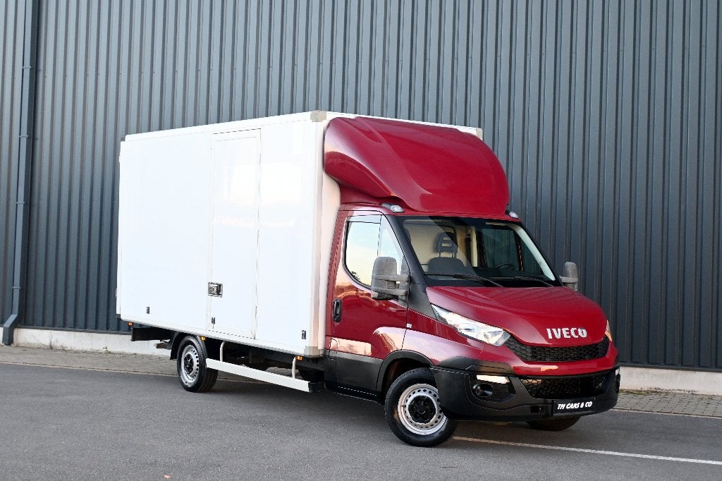 Iveco Daily 35S15 Meubelbak kist 150PK AC, Trekhaak 3.5T, Euro 5, 110 kW, Entreprise, Boîte manuelle