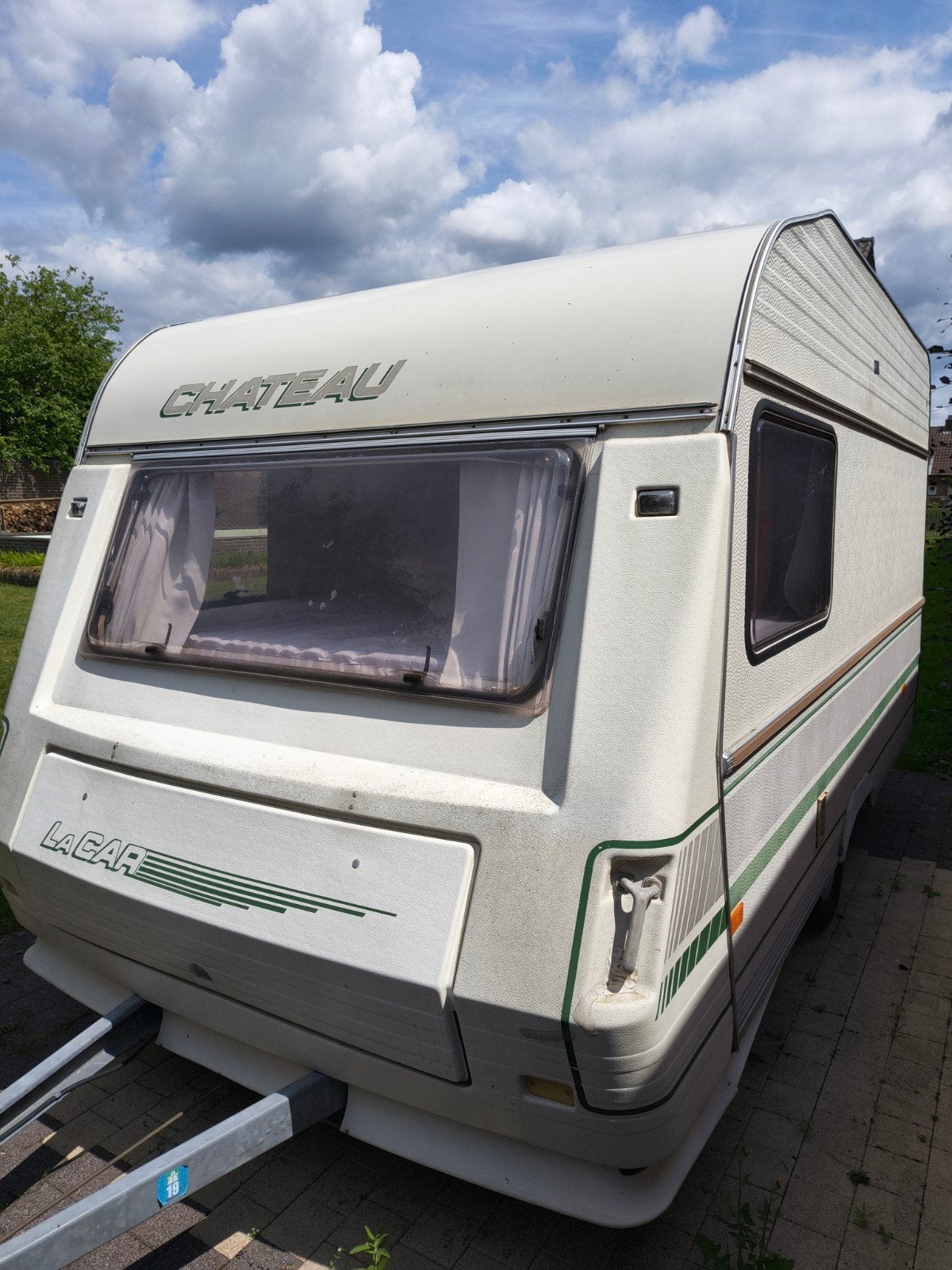 Chateau La Car 380 – De ideale caravan voor avonturiers, Particulier, Four, Chateau