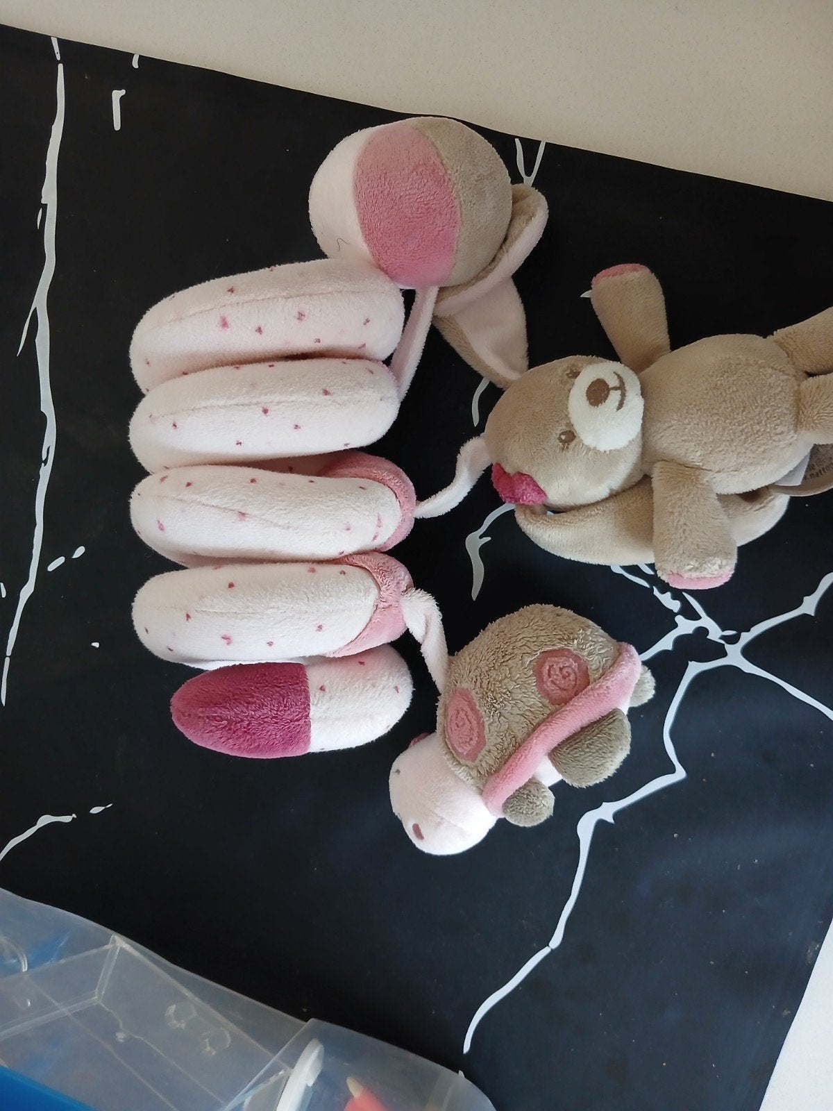 Baby speelgoed, Ophalen