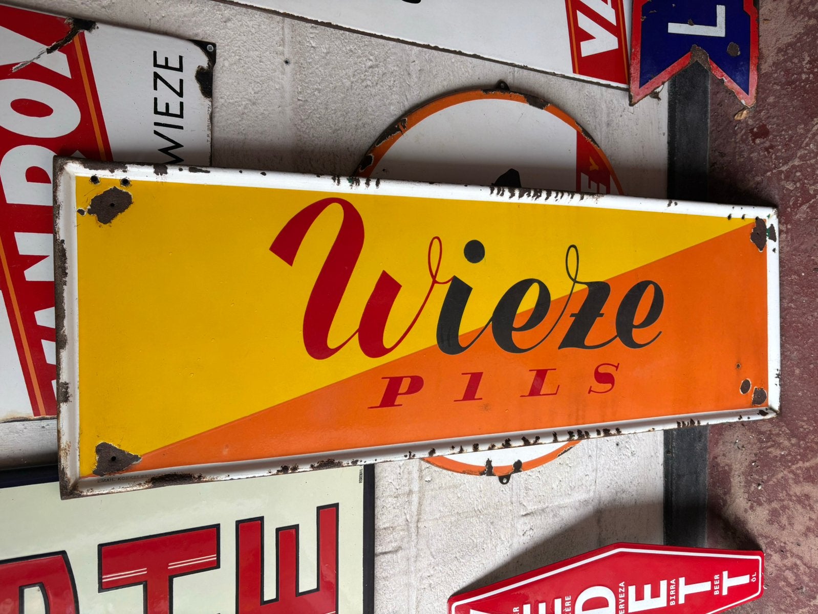 Wieze emaille reclamebord, Verzamelen, Merken en Reclamevoorwerpen, Ophalen, Zo goed als nieuw, Reclamebord