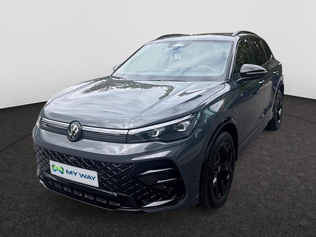Volkswagen Tiguan Tiguan R-Line Business Premium 1.5 eTSI 11, Auto's, Automaat, Lederen bekleding, SUV of Terreinwagen, 141 g/km