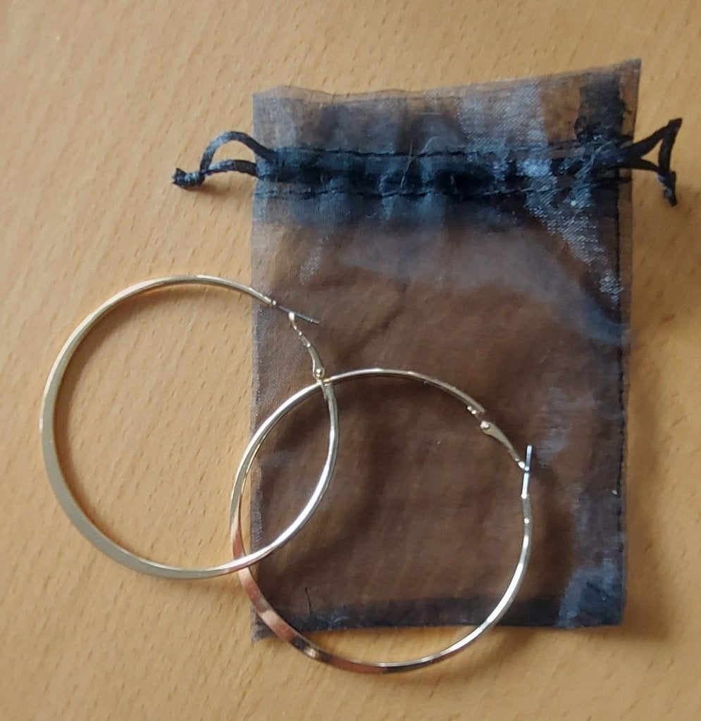 Comme neuf - Boucles d'oreille Victoria, Handtassen en Accessoires, Overige materialen, Hangers, Ophalen of Verzenden, Zo goed als nieuw